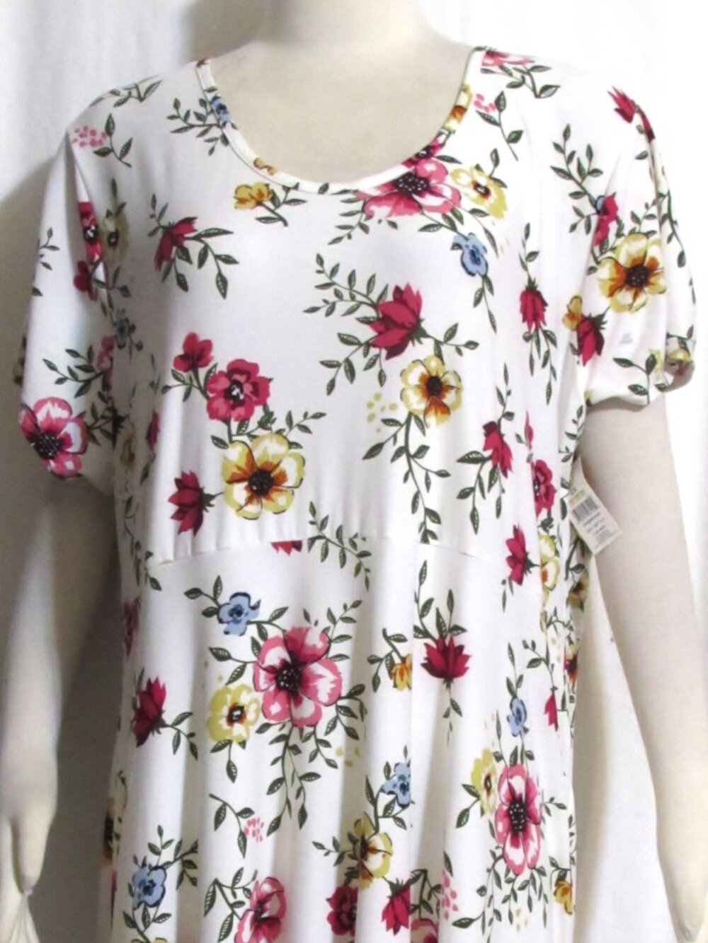 NWT Womens Ladies Plus BOBBIE BROOKS White Floral Stretch Dress 2X Orig $49